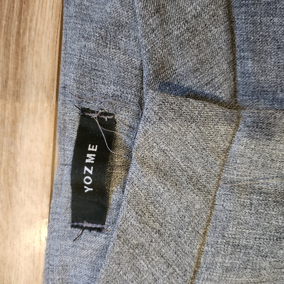 Grey slacks - Picture 4 of 4